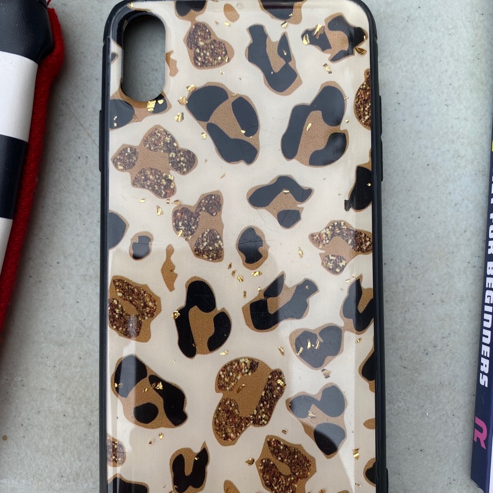 iPhone XS Max leopard phone case